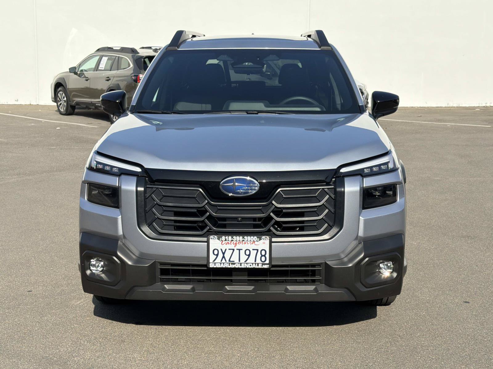 Used 2026 Subaru Outback Touring w/ Touring Package AWD/4WD image 2