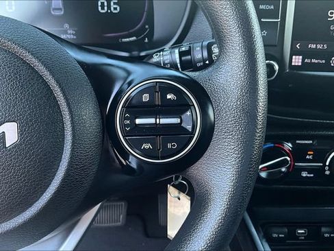 Certified 2023 Kia Soul LX w/ LX Technology Package FWD image 11