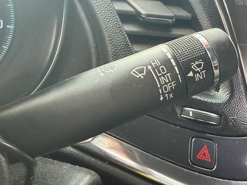 Used 2016 Chevrolet Impala LT FWD image 26