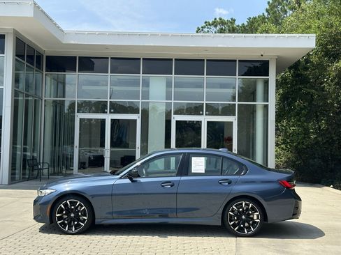 Used 2025 BMW 330i Sedan w/ M Sport Package RWD image 54