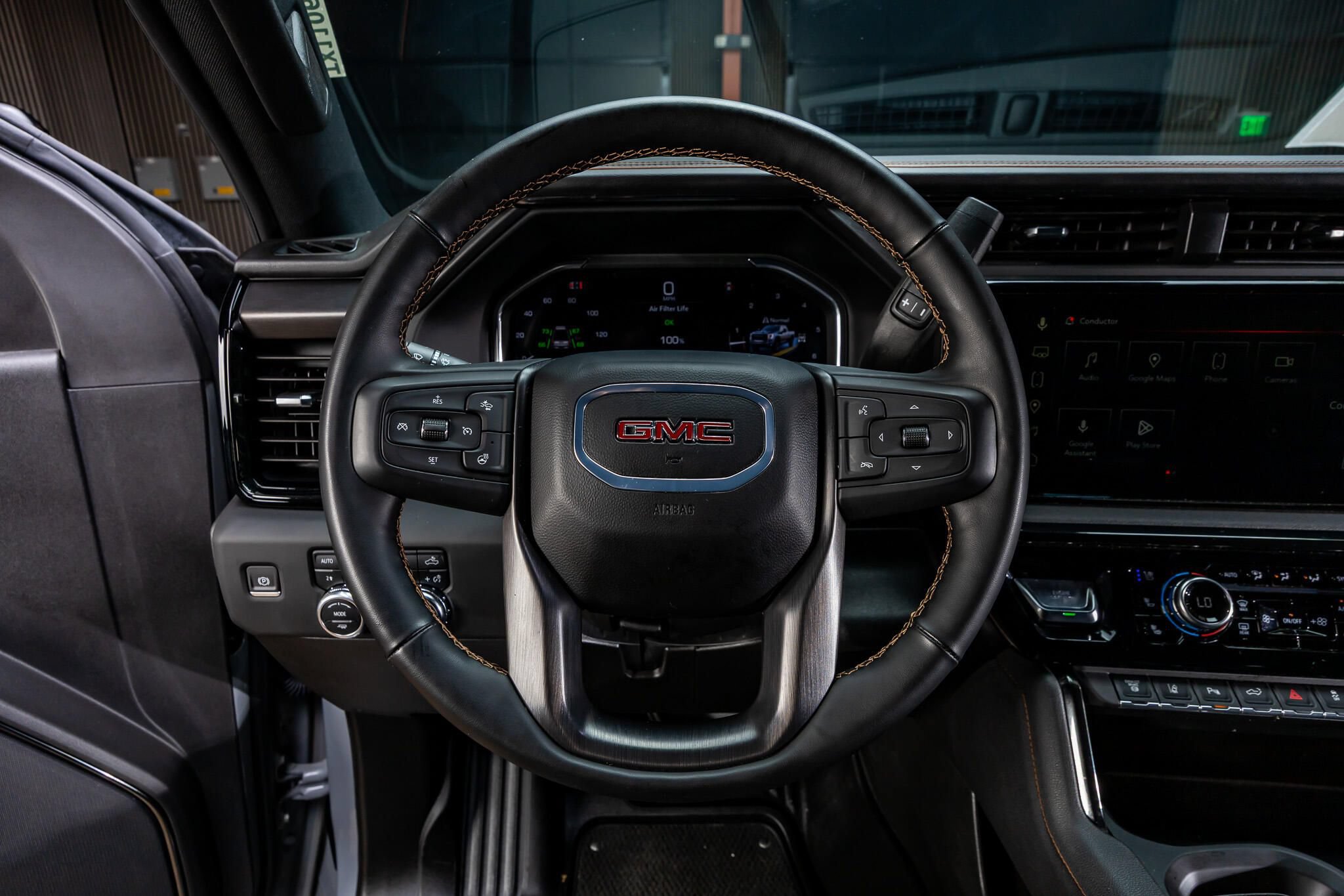 Used 2024 GMC Sierra 3500 AT4 w/ AT4 Preferred Package AWD/4WD image 19