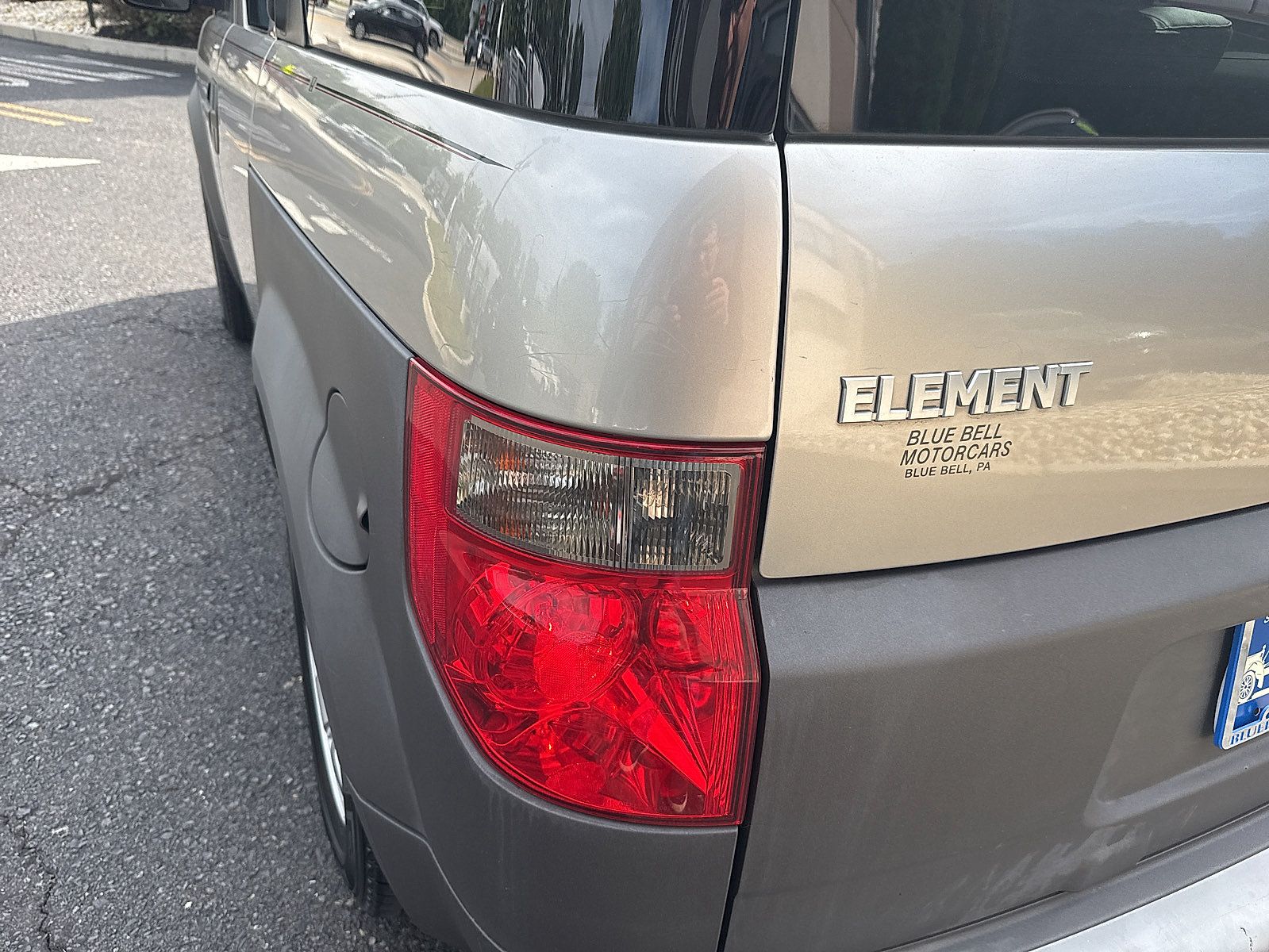 Used 2004 Honda Element EX image 22