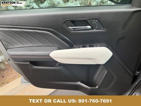 Used 2024 GMC Canyon AT4X image 21