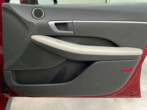 Used 2025 Hyundai Sonata SEL image 22