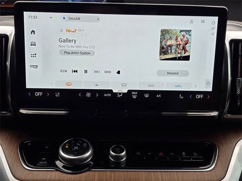 Used 2025 Ford Expedition King Ranch image 16