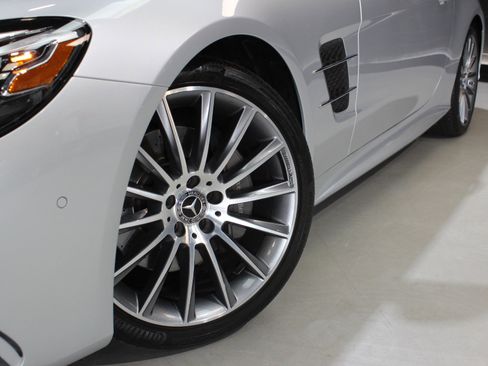 Used 2020 Mercedes-Benz SL 450 image 22