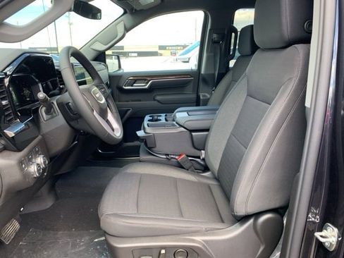 New 2026 GMC Sierra 1500 Elevation image 12