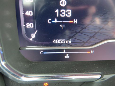 Used 2024 GMC Sierra 1500 Denali Ultimate image 31