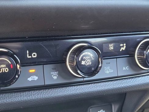 Used 2025 Honda HR-V Sport image 22