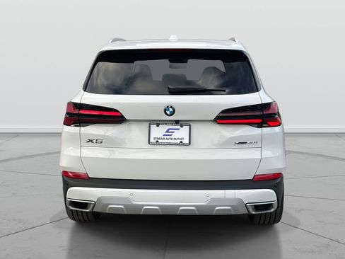 Used 2026 BMW X5 xDrive40i AWD/4WD image 7