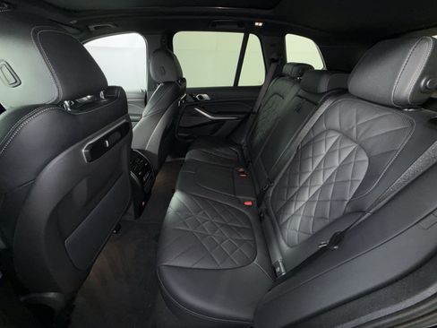 Used 2025 BMW X5 xDrive50e w/ M Sport Package AWD/4WD image 25