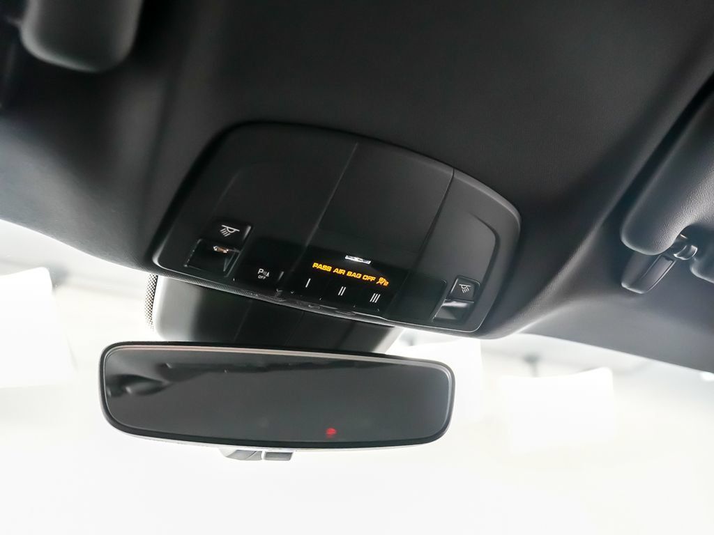 Used 2018 Porsche 718 Cayman RWD image 25