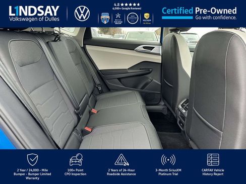 Certified 2025 Volkswagen Taos SE image 13