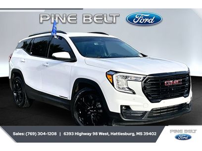 Used 2022 GMC Terrain SLT w/ Tech Package