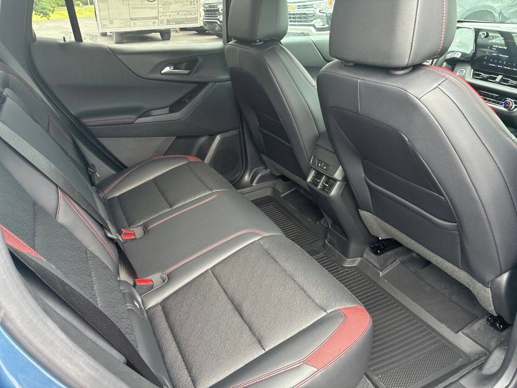 New 2027 Chevrolet Equinox RS w/ Safety and Technology Package AWD/4WD image 36