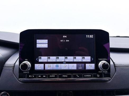 Used 2023 Mitsubishi Outlander ES FWD image 19