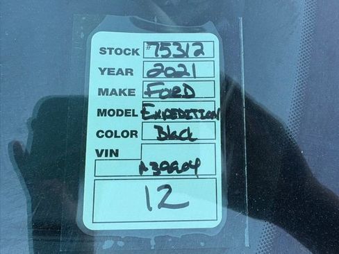 Used 2021 Ford Expedition Limited image 37