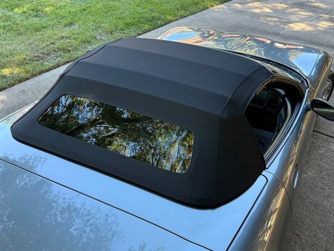 Used 2004 Chevrolet Corvette Convertible w/ Preferred Equipment Group image 6