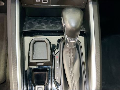 Used 2023 Chevrolet Colorado LT w/ LT Convenience Package image 24