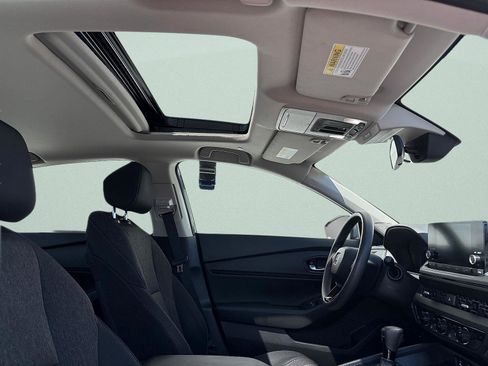Certified 2024 Honda Accord EX image 35