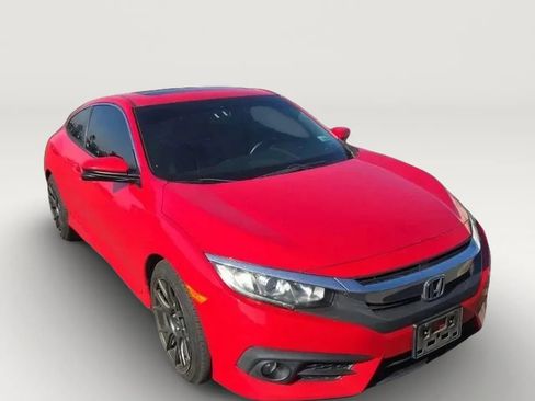 Used 2018 Honda Civic EX-L image 4