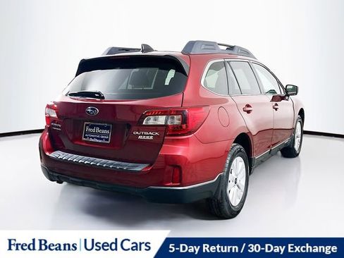 Used 2017 Subaru Outback 2.5i Premium image 8