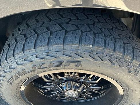 Used 2019 RAM 1500 Big Horn AWD/4WD image 3