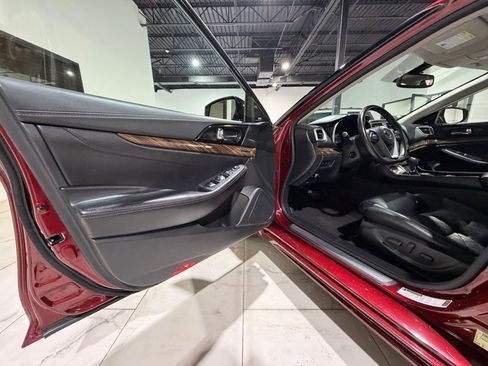 Used 2017 Nissan Maxima Platinum image 25