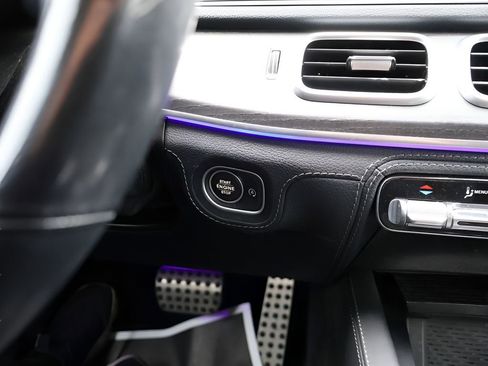 Used 2021 Mercedes-Benz GLS 580 4MATIC image 31