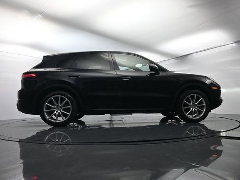 Used 2019 Porsche Cayenne image 55