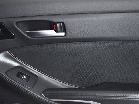 Used 2022 Toyota Avalon Touring w/ Advanced Safety Package image 25