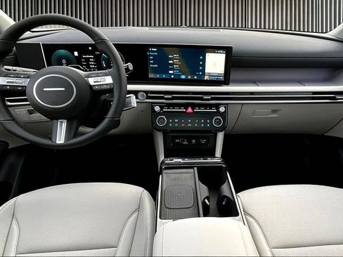 New 2026 Hyundai Tucson Limited AWD/4WD image 6