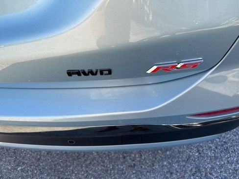 Used 2022 Chevrolet Equinox RS w/ RS Leather Package image 51