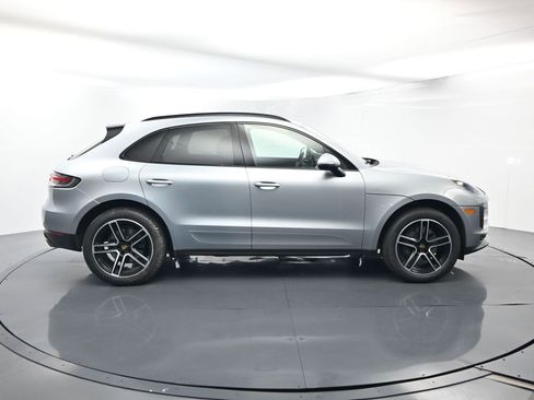 Used 2021 Porsche Macan S image 16