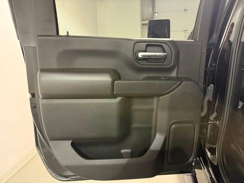 Certified 2025 Chevrolet Silverado 2500 Custom w/ Custom Value Package AWD/4WD image 19
