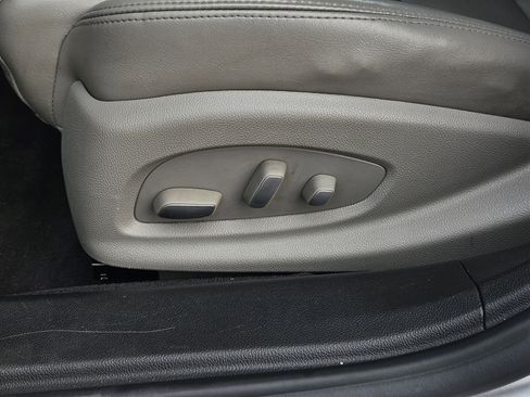 Used 2017 Cadillac XTS Luxury image 24