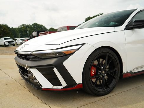 Used 2025 Hyundai Elantra N FWD image 18