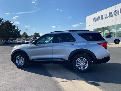 Used 2023 Ford Explorer XLT RWD image 21