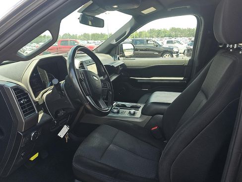 Used 2021 Ford Expedition XLT w/ FX4 Off-Road Package AWD/4WD image 10