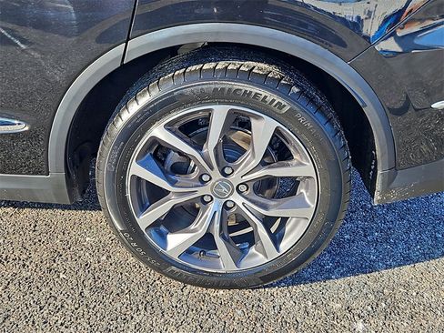 Used 2023 Acura MDX SH-AWD w/ Technology Package image 8