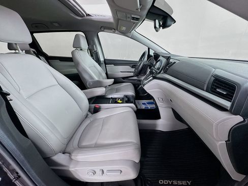 Used 2024 Honda Odyssey EX-L image 39