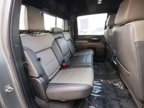 Used 2024 Chevrolet Silverado 2500 ZR2 w/ Technology Package image 29