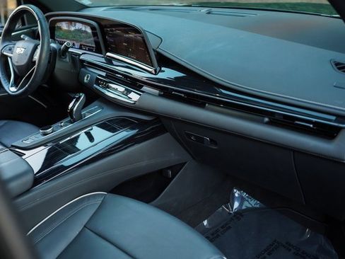 Used 2023 Cadillac Escalade Sport image 21