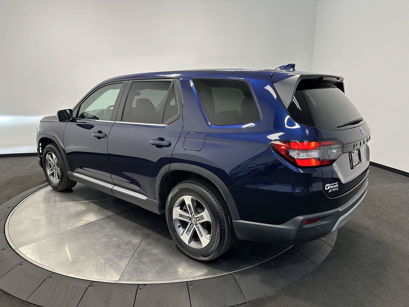 Certified 2025 Honda Pilot EX-L image 5
