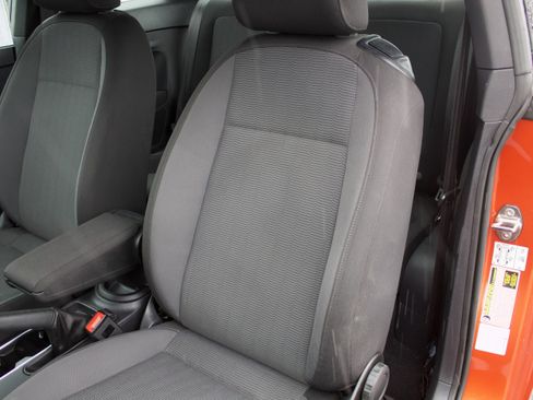 Used 2016 Volkswagen Beetle 1.8T S image 12