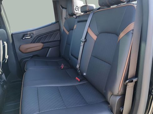 Used 2023 GMC Canyon AT4 w/ AT4 Premium Package image 26