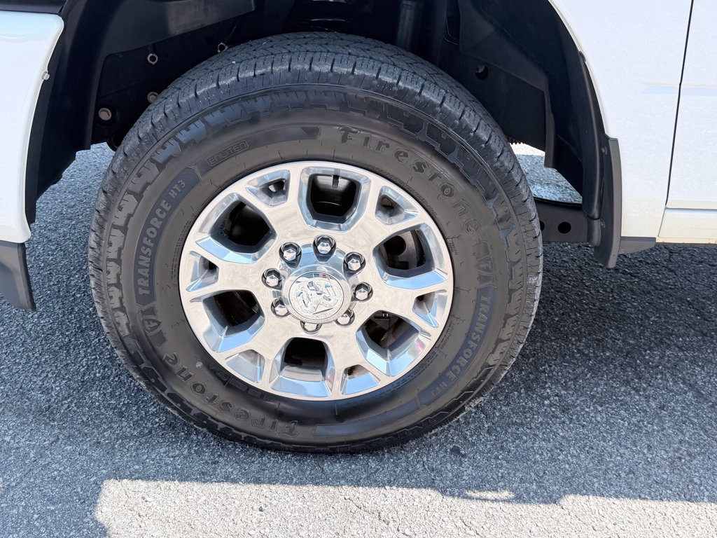 Used 2024 RAM 2500 Laramie AWD/4WD image 35