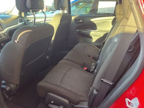 Used 2018 Dodge Journey SXT w/ Blacktop Package image 6