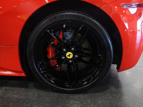 Used 2017 Ferrari 488 Spider RWD image 15