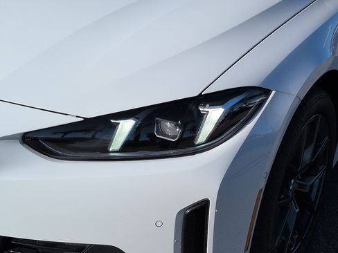 Used 2025 BMW i4 eDrive40 w/ Parking Assistance Package image 6